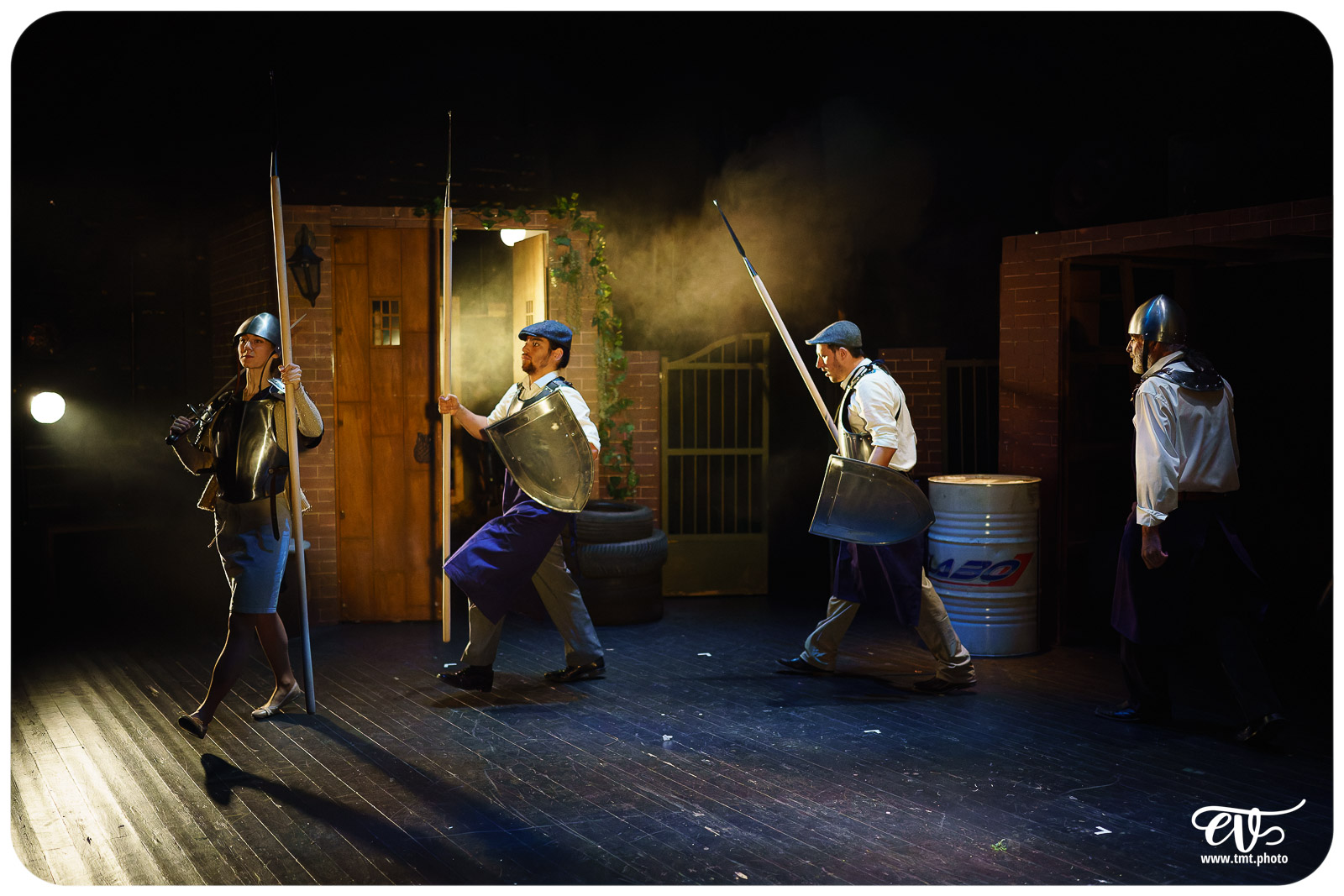 LES VISIONS DE SIMONE MACHARD (CIE LA CLAQUE)